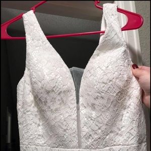 Brand new lace wedding dress